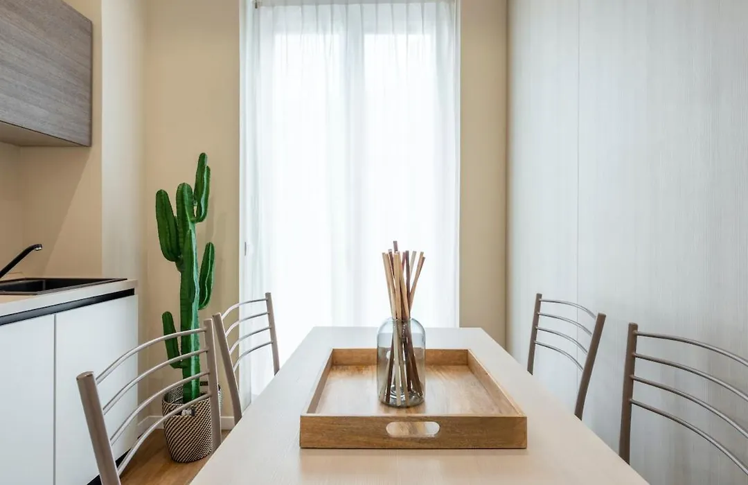 Duomo Apartments B Home - Quiet Two Bedrooms&Bathroom-1